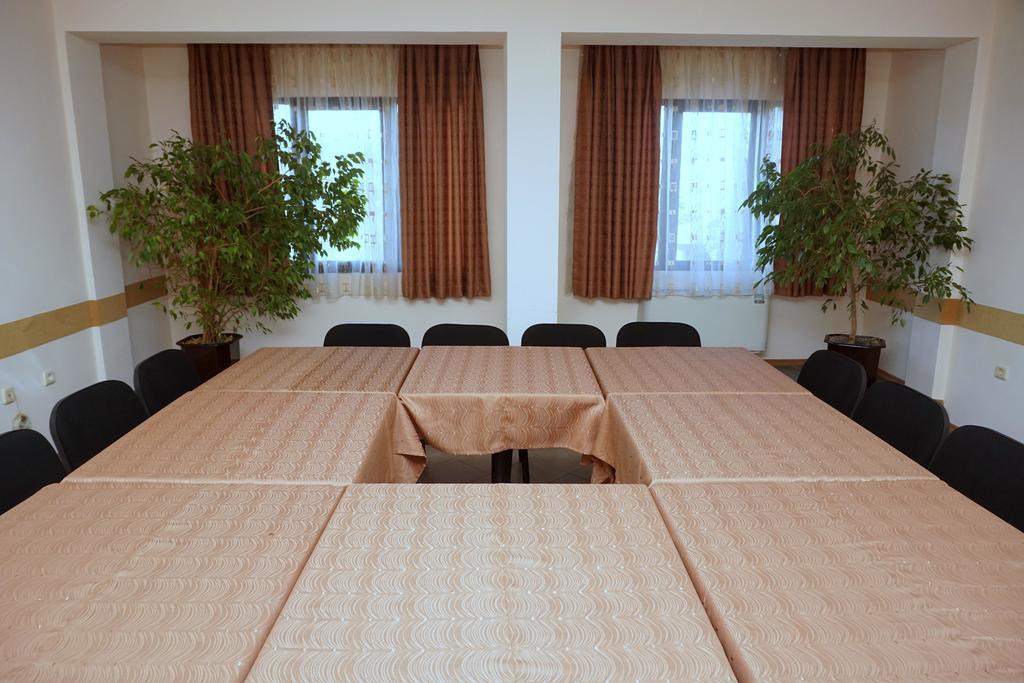 Rodopi Hotel Haskovo Eksteriør billede