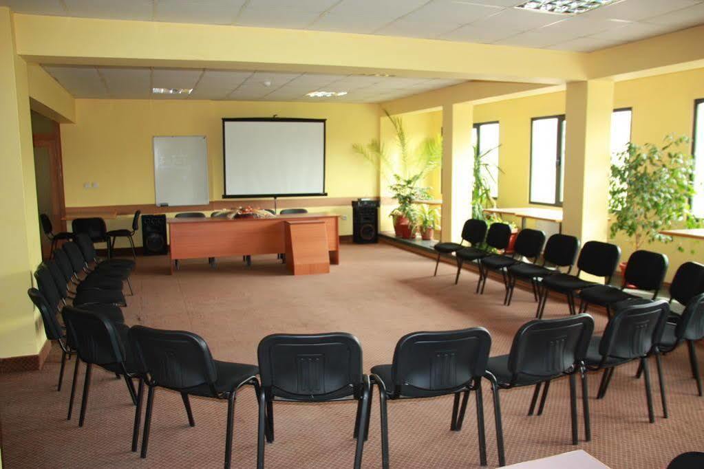 Rodopi Hotel Haskovo Eksteriør billede