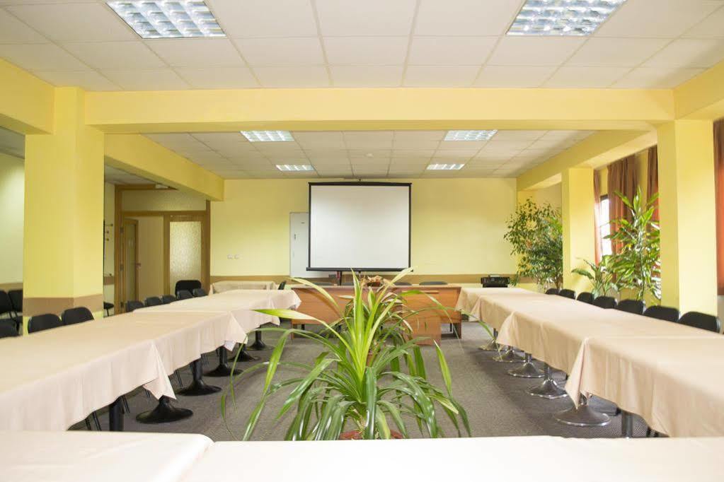 Rodopi Hotel Haskovo Eksteriør billede
